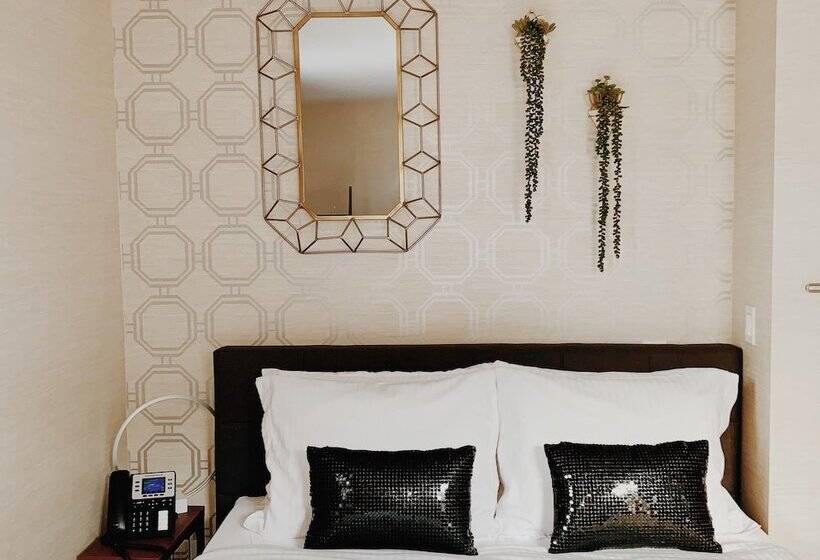 수피리어 룸, Mimosa