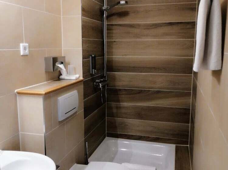 Номер Стандарт Индивидуальный, Port Inn