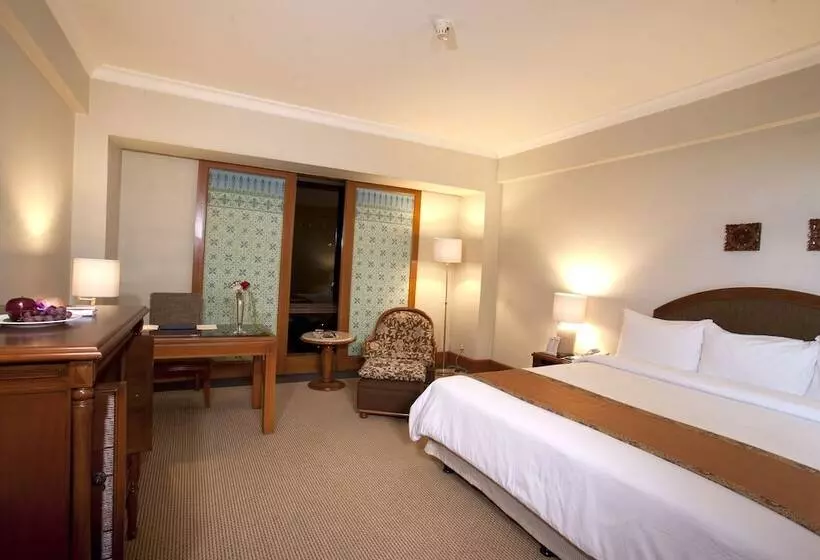 デラックスルーム, The Sultan Hotel & Residence Jakarta