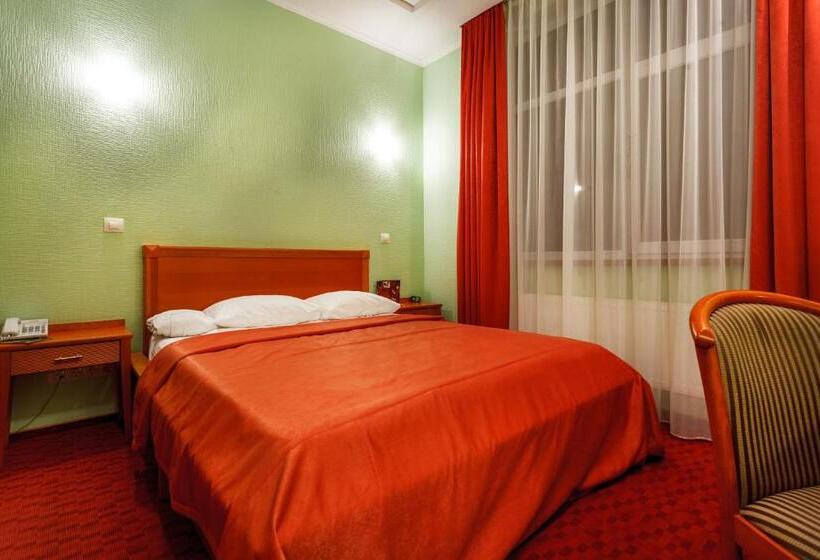 اتاق سوپریور, Victoria