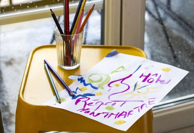 ルームシェアのワンベッド, Le Regent Montmartre By Hiphophostels