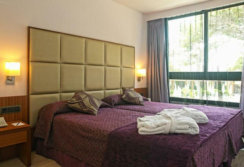 小型套房, Protur Turo Pins 4 Sup