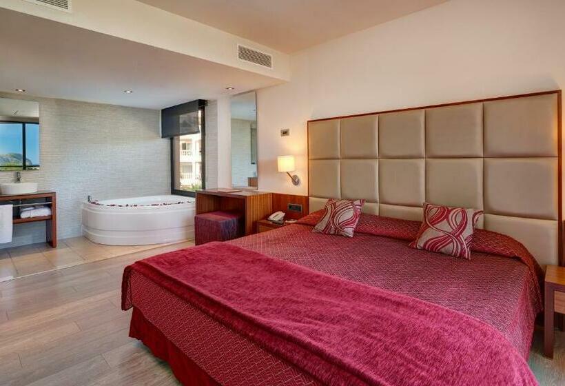 高级小型套房, Protur Turo Pins 4 Sup