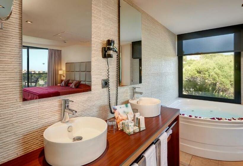 高级小型套房, Protur Turo Pins 4 Sup