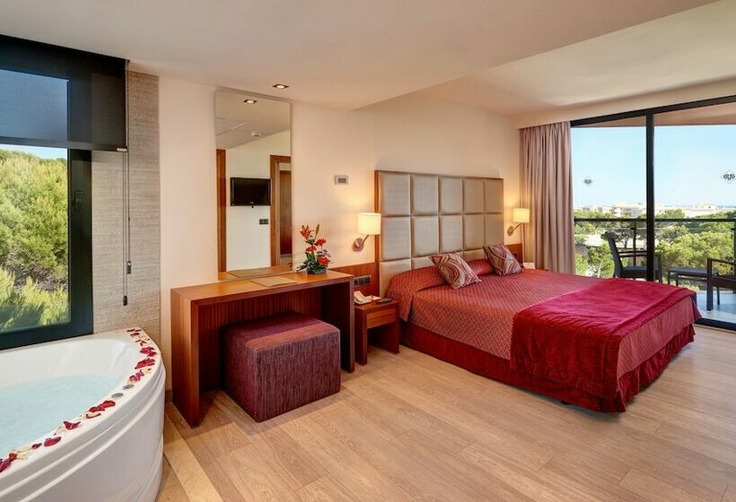 高级小型套房, Protur Turo Pins 4 Sup