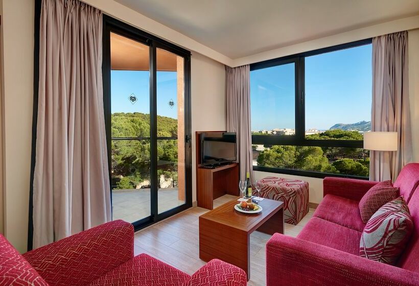 高级小型套房, Protur Turo Pins 4 Sup