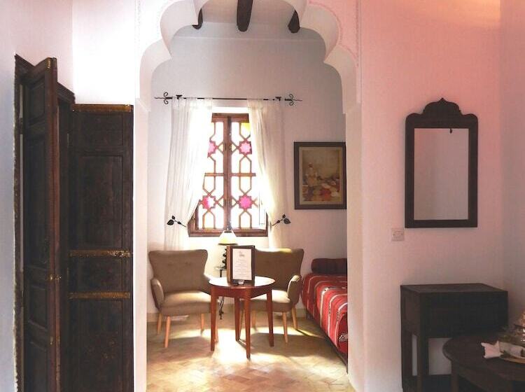 スーペリアールーム, Riad Carina