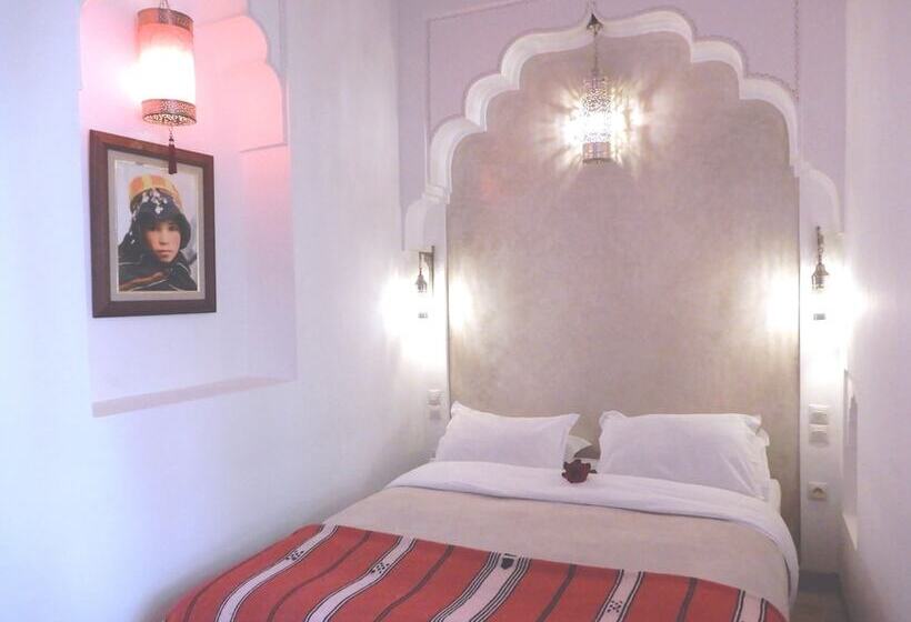 اتاق سوپریور, Riad Carina