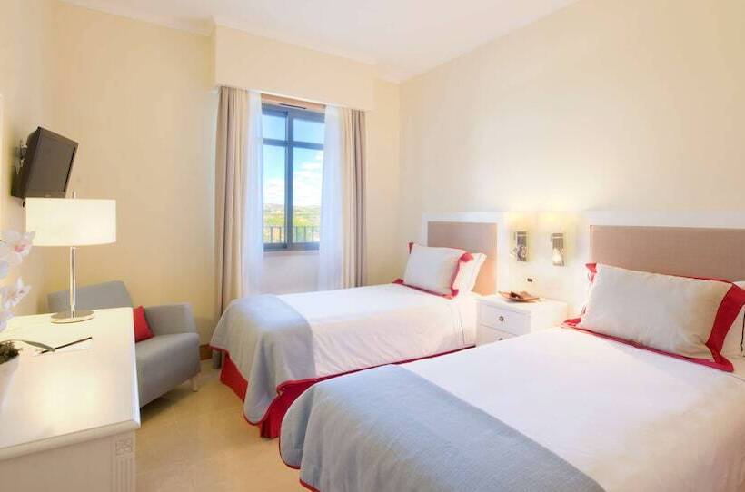 2 Bedroom Apartment with Views, The Residences Vilamoura