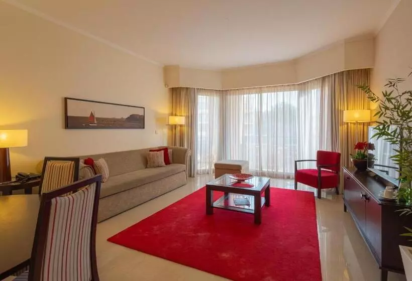2 Bedroom Apartment with Views, The Residences Vilamoura