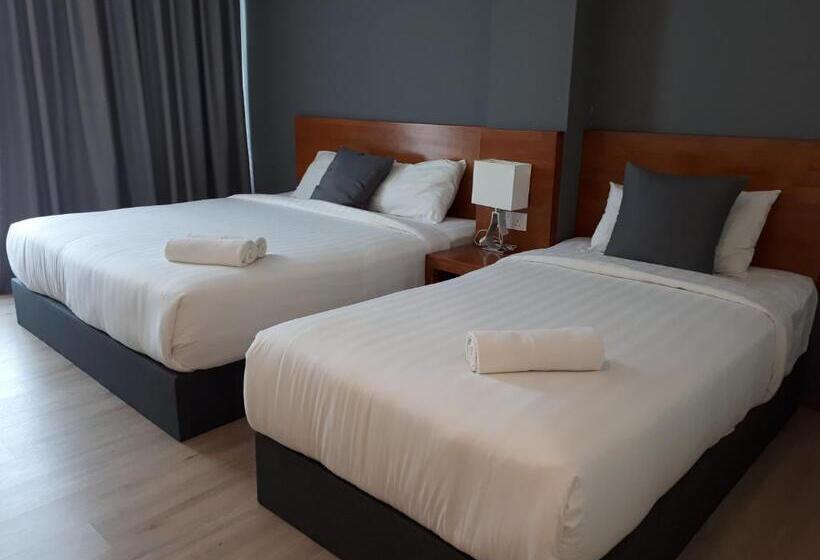 غرفة عائلية, Hotin Inn