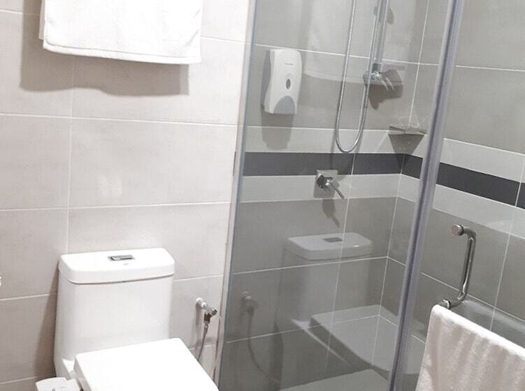 غرفة ديلوكس عائلية, Hotin Inn