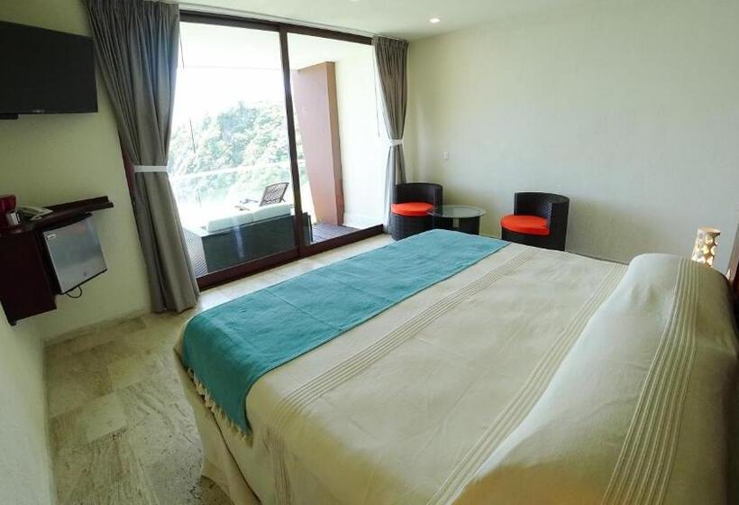 جناح جونيور مطلّ علي البحر, Pacific King