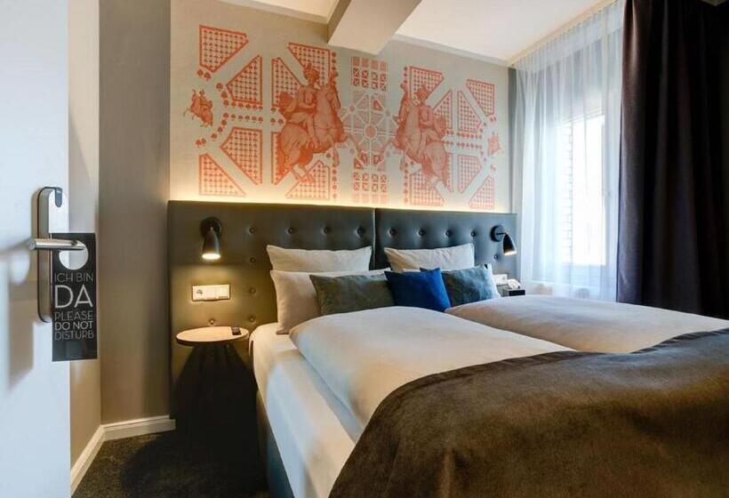 غرفة قياسية, Yors Boutique