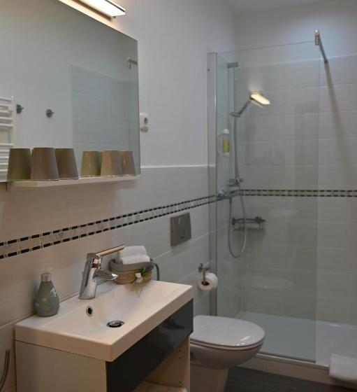 带2个卧室的公寓, Altstadthotel Garni Frankfurter Hof