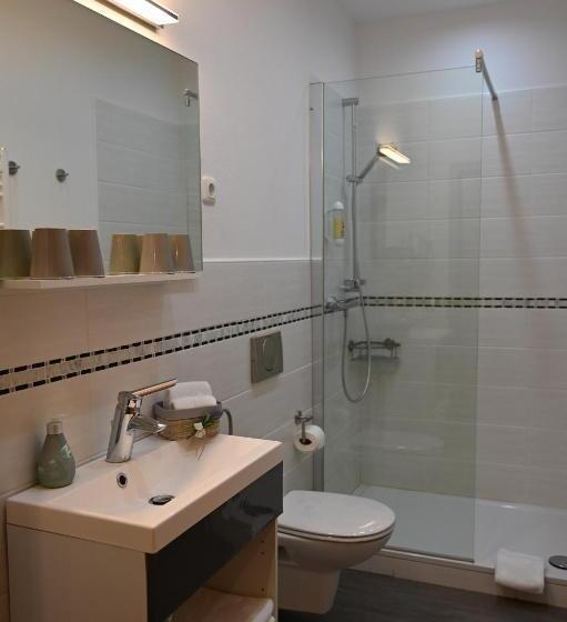 Апартаменты 2 Спальни, Altstadthotel Garni Frankfurter Hof