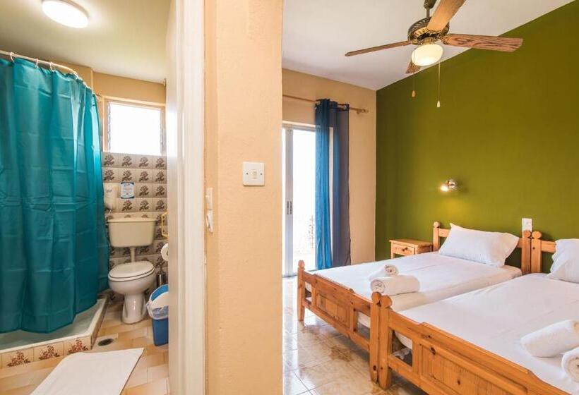 آپارتمان 3 خوابه, Southgate Apartments