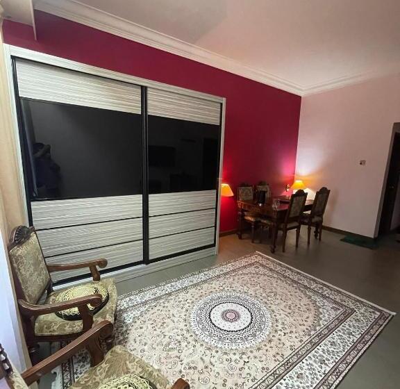 جناح جونيور, Alh Continental Resort