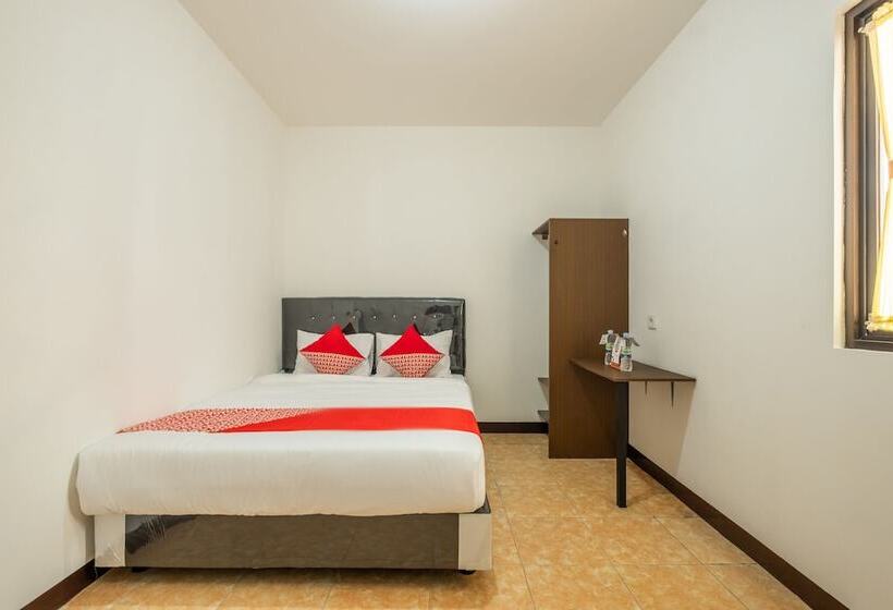 豪华房间, Anyelir Residence By Oyo Rooms