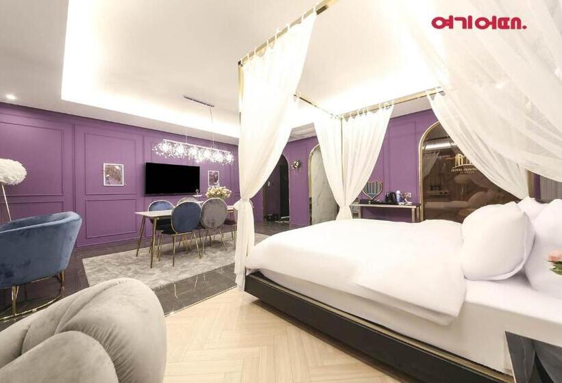 Suite Vista Mare, De Homme