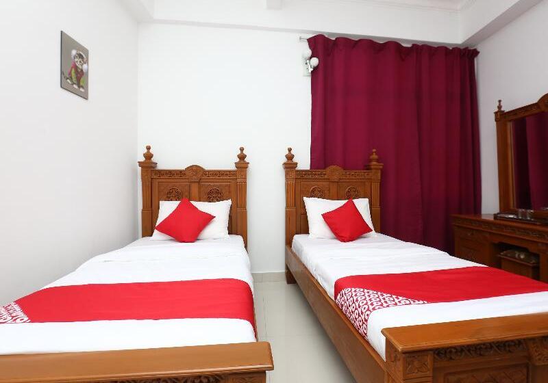 디럭스 룸, Nusantara Jerteh By Oyo Rooms