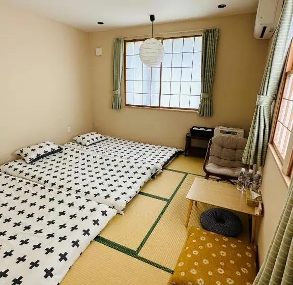 Standard Kolmen Hengen Huone, Plum House Otaru