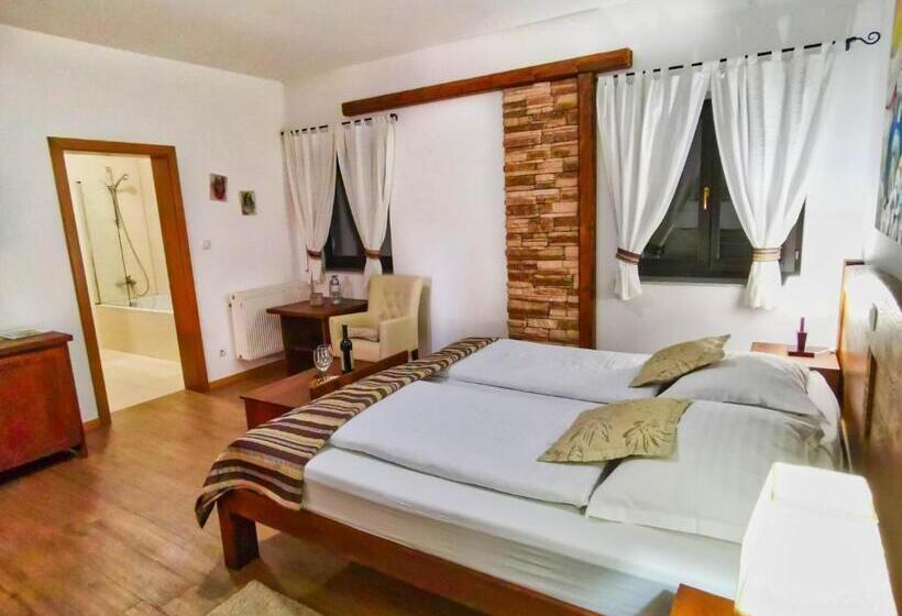 家庭房带园景, Etno Garden Exclusive Rooms