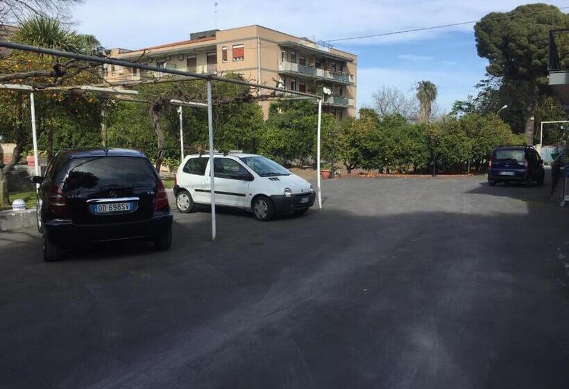 اتاق استاندارد با چشم‌انداز دریا, Villa Leucatia
