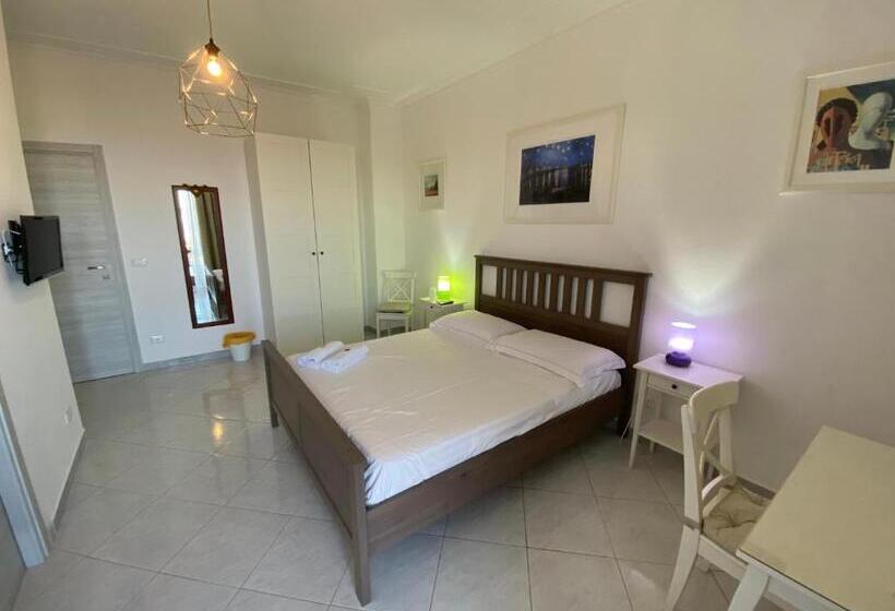 Номер Стандарт Вид на Море, Villa Leucatia