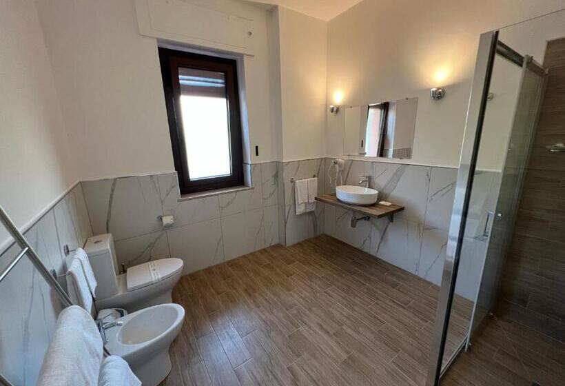 Трехместный Номер Superior, Villa Leucatia