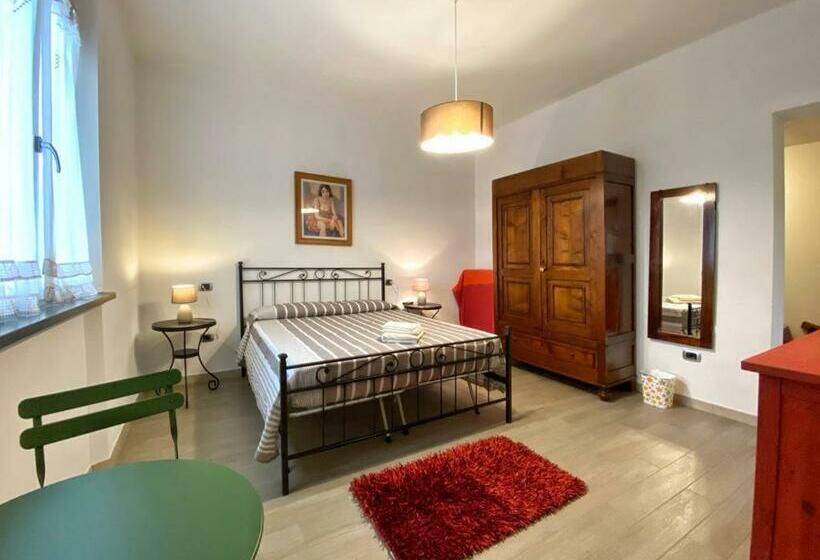 标准间, B&b Lunetia