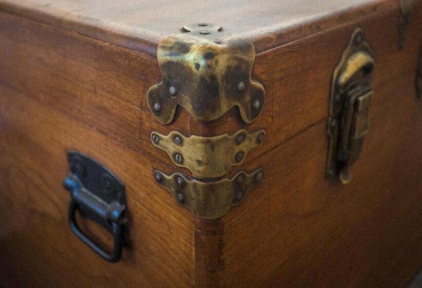 ベーシックルーム, Helensburgh