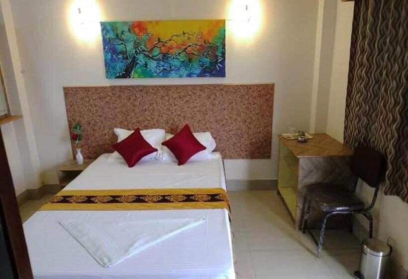 חדר דלוקס, Utsav Grand By Chocolate Inn