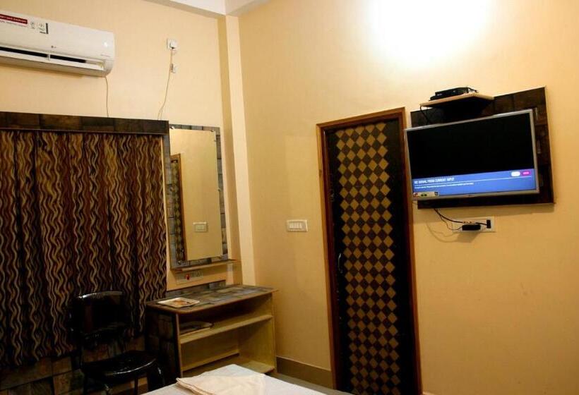 חדר דלוקס, Utsav Grand By Chocolate Inn