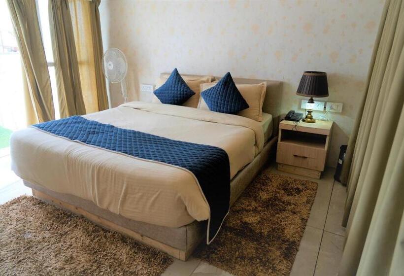 디럭스 룸, Shivjot Farm & Resort Panchkula