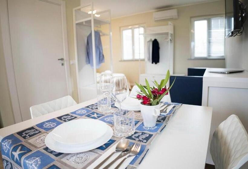 إستوديو قياسى, Balconi Del Conero