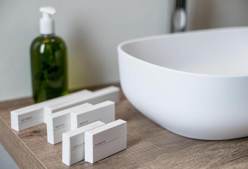 스탠다드 룸, Oltremare