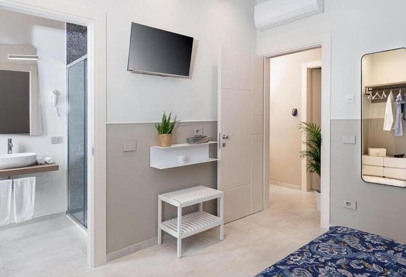 스탠다드 룸, Oltremare