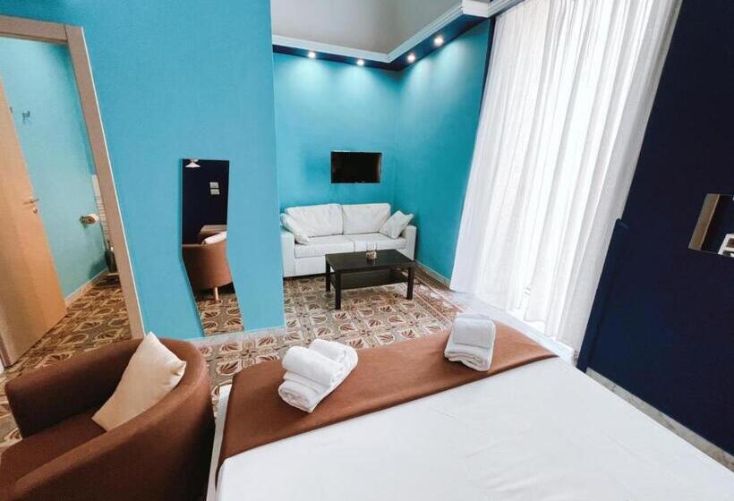 חדר לארבעה סטנדרטי עם מרפסת, Deas B&b