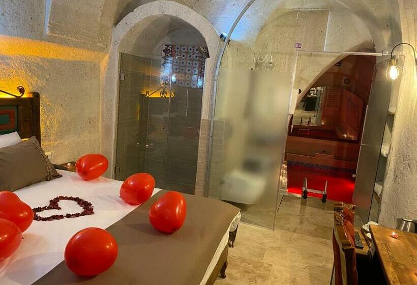 디럭스 룸, Zuwinasa House