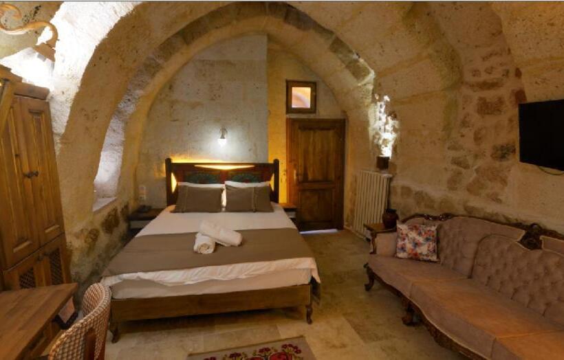 Standard room with outdoor bath, Zuwinasa House