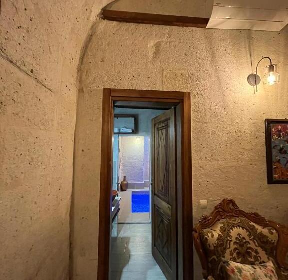 스탠다드 룸 킹사이즈 침대, Zuwinasa House