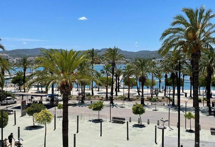 스탠다드 스튜디오 바다 전망, Portmany