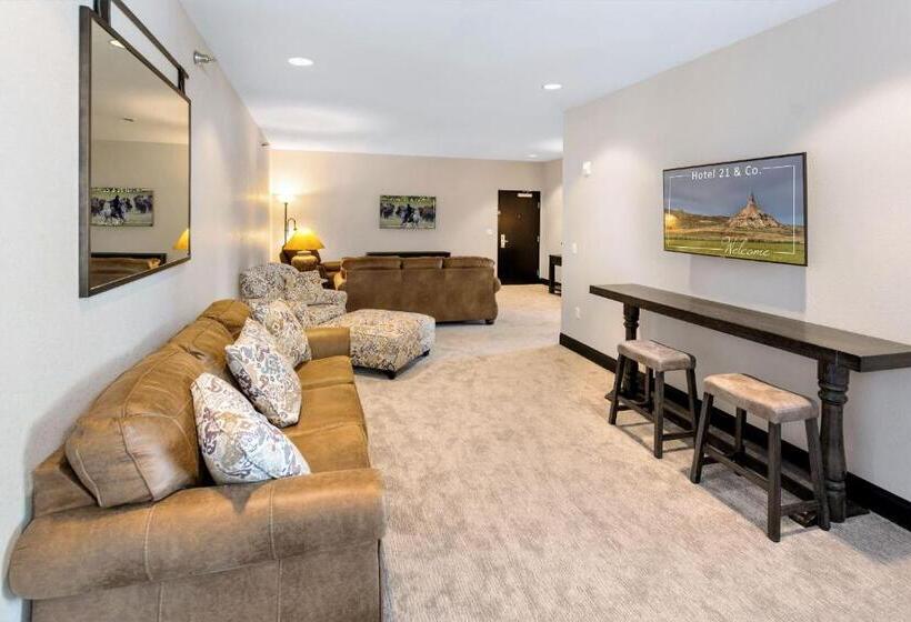 جناح غرفتين نوم, 21