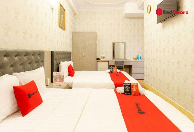 اتاق خانوادگی, Truc Huyen