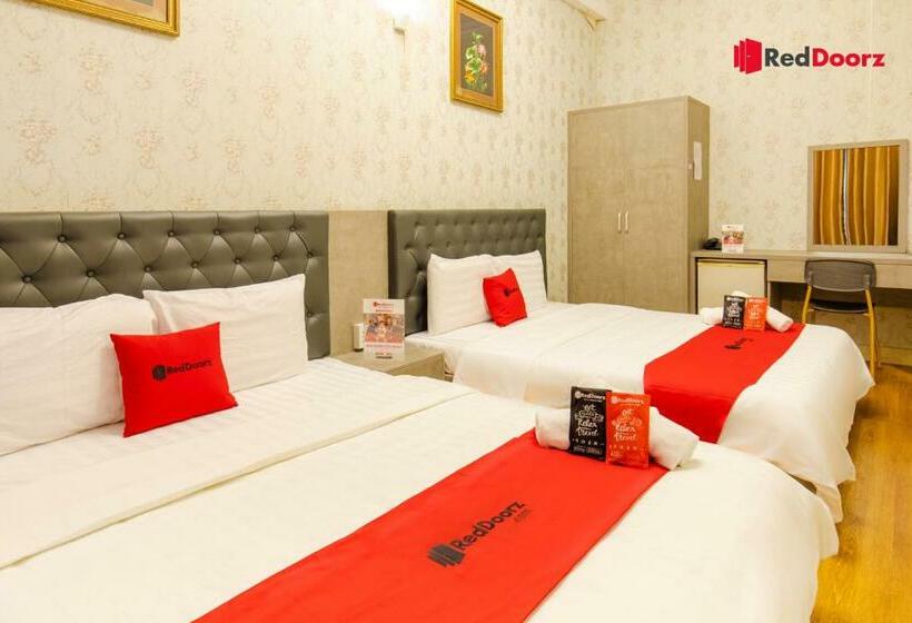 اتاق خانوادگی, Truc Huyen