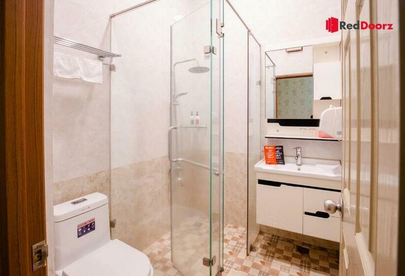 اتاق خانوادگی, Truc Huyen