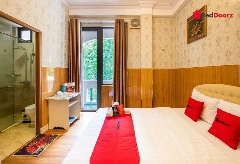 اتاق لوکس با بالکن, Truc Huyen