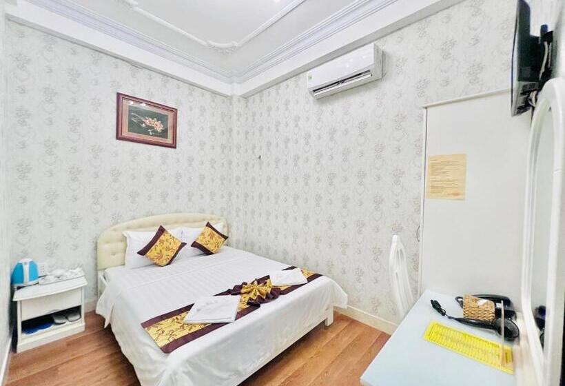 اتاق سوپریور, Truc Huyen