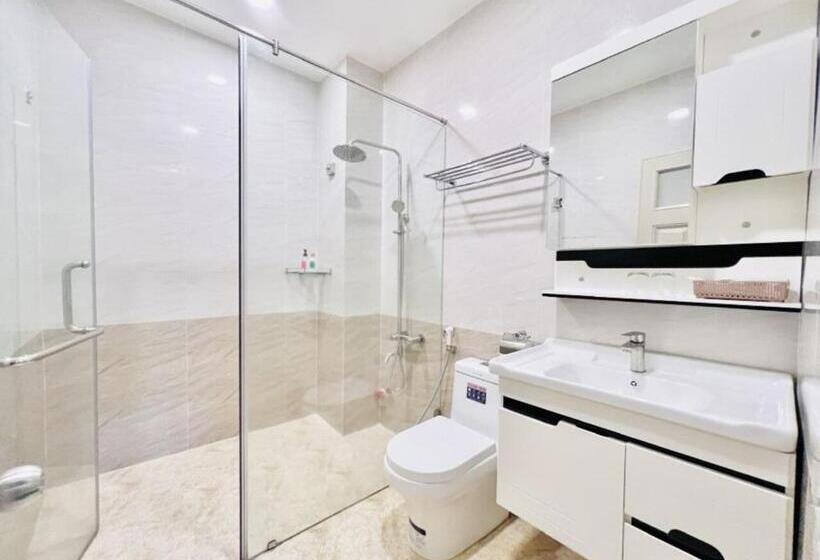 اتاق سوپریور, Truc Huyen